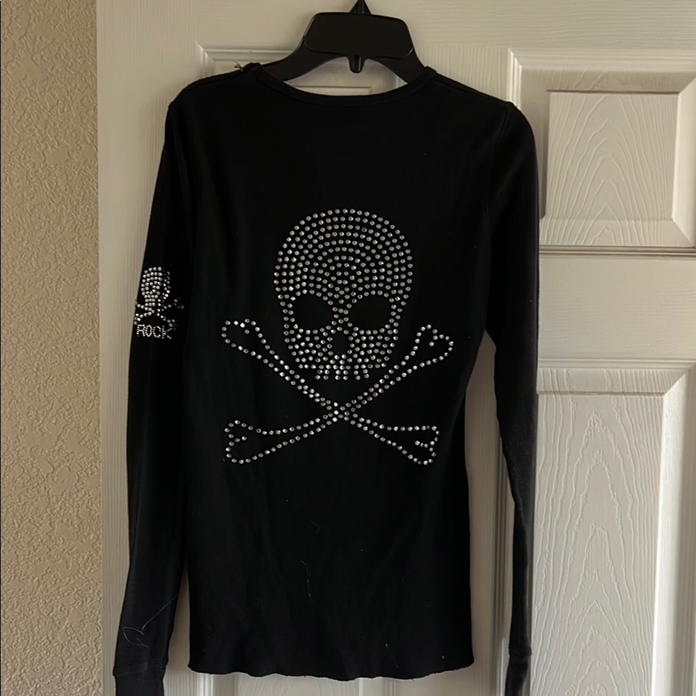Black Long Sleeve Skull Top with Rhinestones